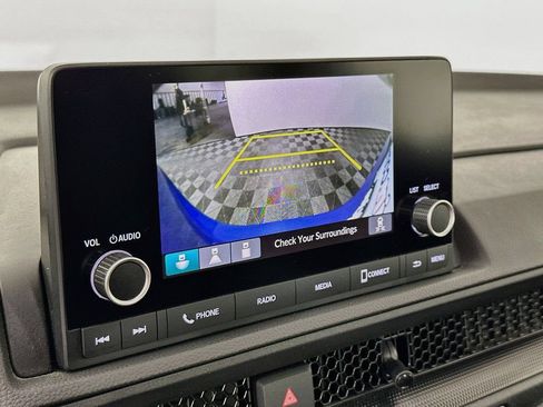 Used 2024 Honda CR-V EX image 14