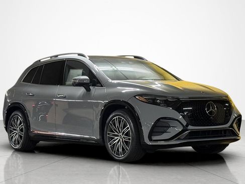 New 2026 Mercedes-Benz EQS 550 4MATIC SUV image 7
