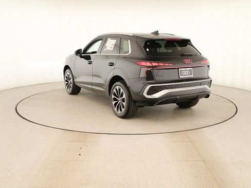 New 2026 Audi Q3 quattro 2.0T AWD/4WD image 4