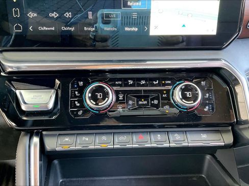 Used 2024 GMC Sierra 1500 Denali Ultimate image 34