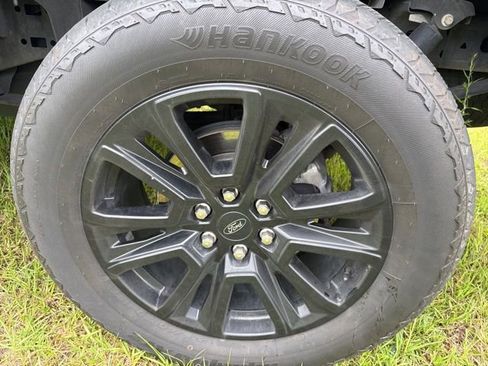 Used 2023 Ford F150 XLT RWD image 17