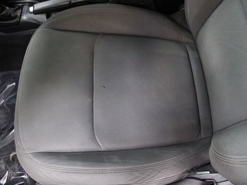 Used 2018 Jeep Wrangler Unlimited Sport image 12