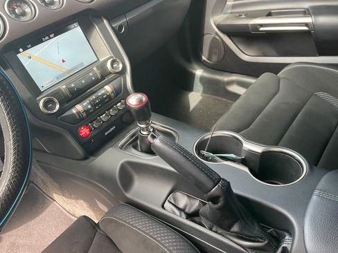 Used 2017 Ford Mustang Shelby GT350 w/ Electronics Package RWD image 18