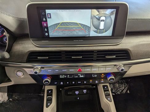 Used 2022 Kia Telluride SX w/ Towing Package image 25