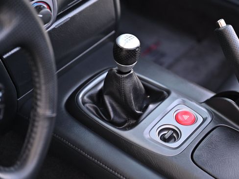 Used 2002 Honda S2000 image 24