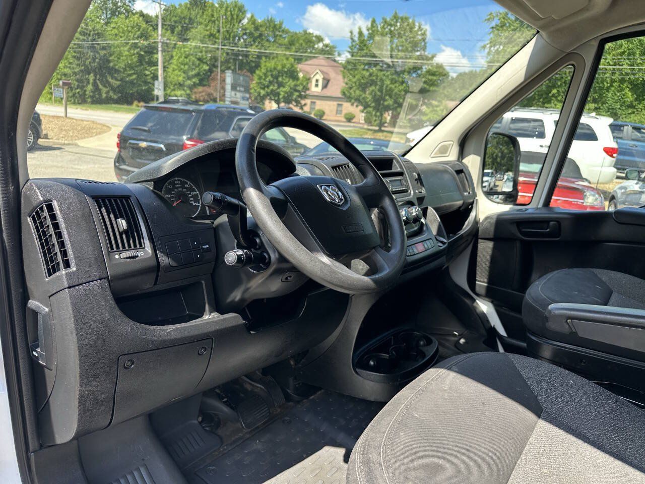 Used 2016 RAM ProMaster 1500 w/ Premium Appearance Group FWD image 16