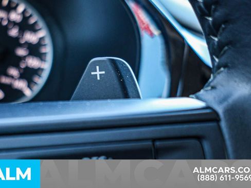 Used 2024 Nissan Pathfinder SV image 39