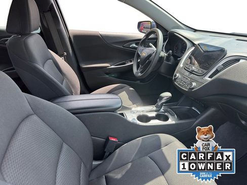 Used 2023 Chevrolet Malibu LT FWD image 18