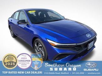 Used 2025 Hyundai Elantra SEL w/ Cargo Package 360° Tour