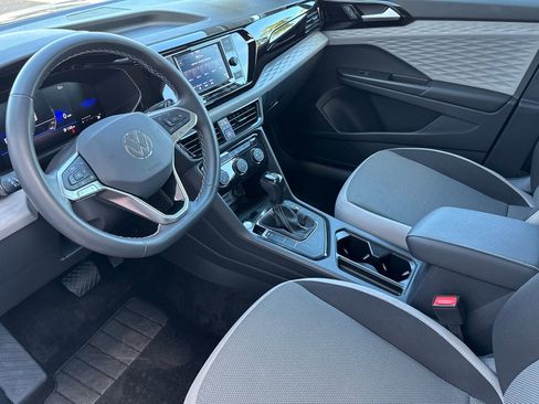 Used 2023 Volkswagen Taos S image 10