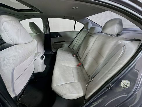 Used 2017 Honda Accord EX image 24