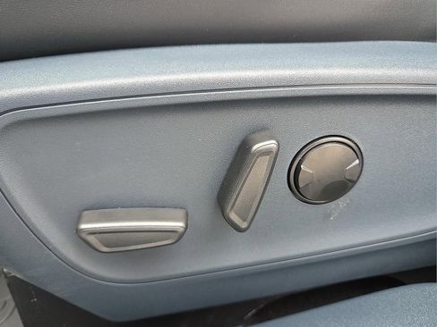 New 2026 Ford Maverick Lariat w/ Black Appearance Package image 15