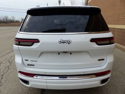 Used 2022 Jeep Grand Cherokee L Overland image 8