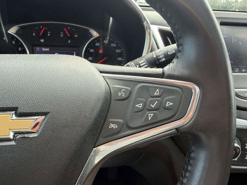 Used 2020 Chevrolet Equinox LT FWD image 28