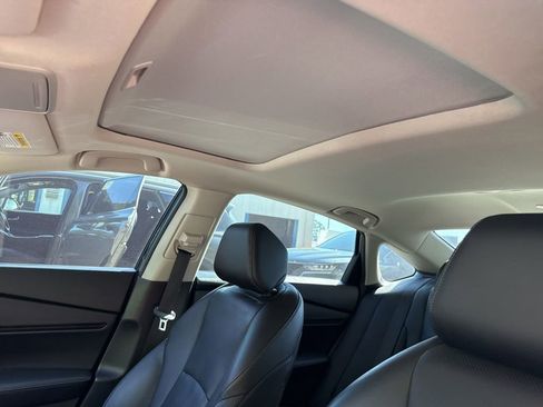 Used 2024 Honda Accord Touring image 7