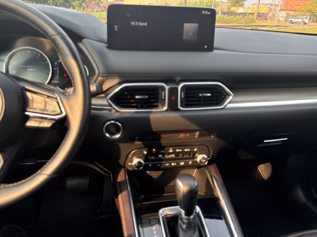 Used 2025 MAZDA CX-5 Signature AWD/4WD image 18