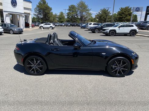 Certified 2024 MAZDA MX-5 Miata Grand Touring w/ Weather Package RWD image 55