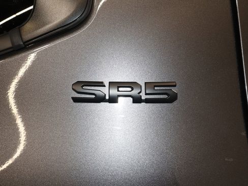 Used 2022 Toyota Tundra SR5 image 33