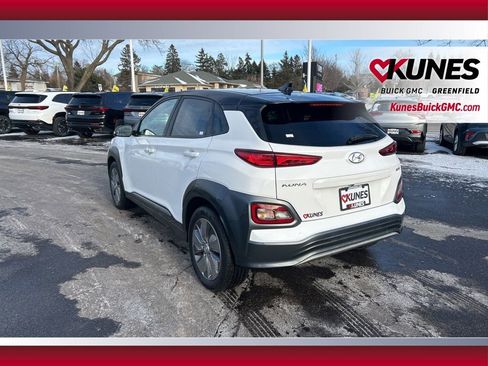 Used 2021 Hyundai Kona SEL image 9