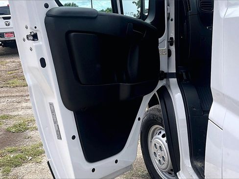 New 2024 RAM ProMaster 2500 w/ Convenience Group image 13