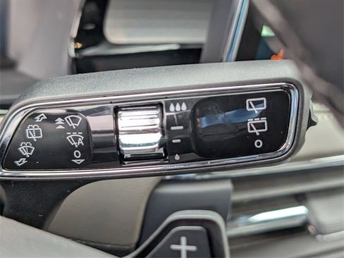 New 2026 Lincoln Corsair Premiere image 27