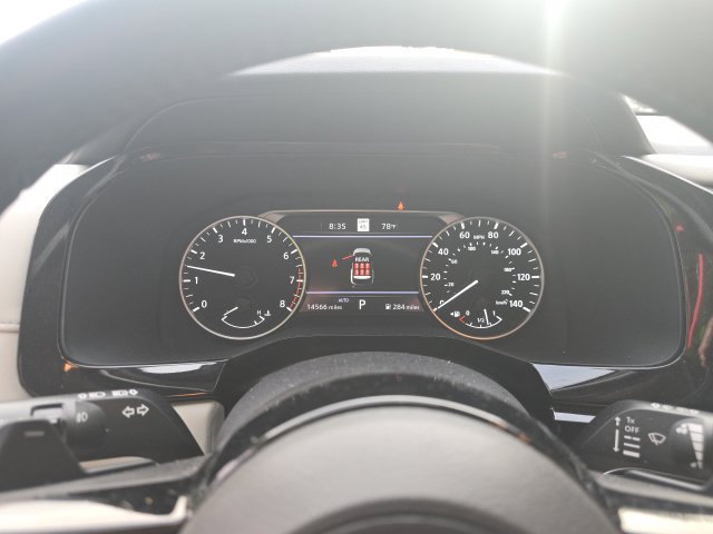 Certified 2024 Nissan Pathfinder SL w/ Lighting Package (N92) AWD/4WD image 13