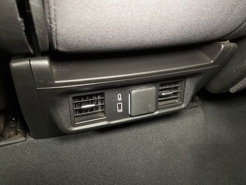 Used 2025 Chevrolet Silverado 2500 LT w/ Convenience Package image 58