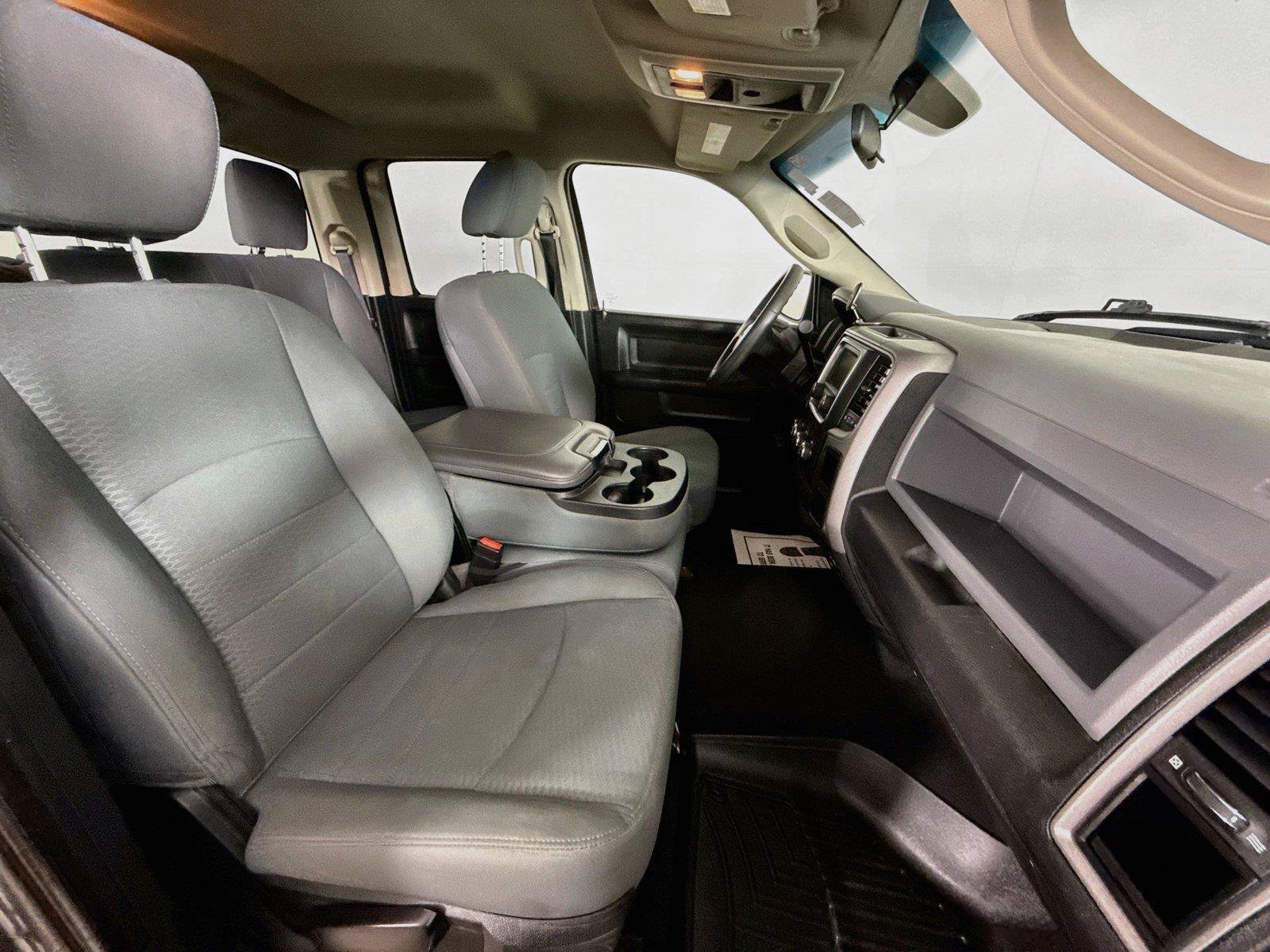 Used 2018 RAM 1500 Express w/ Express Value Package AWD/4WD image 25