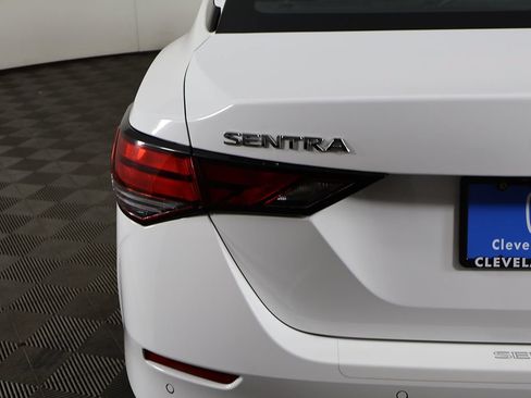 Used 2023 Nissan Sentra SV FWD image 13