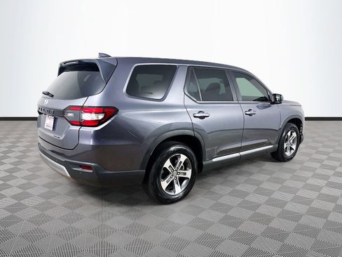 Used 2025 Honda Pilot EX-L image 7