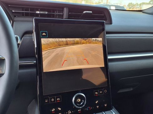 Used 2026 GMC Terrain Elevation image 9