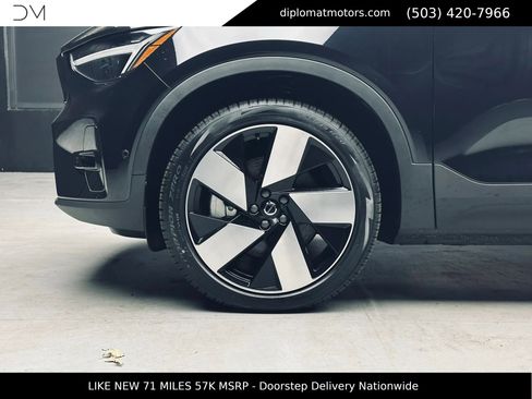 Used 2024 Volvo C40 P8 Recharge Plus w/ Climate Package RWD image 39