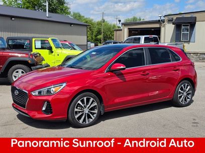 Used 2020 Hyundai Elantra GT w/ Style Package 02