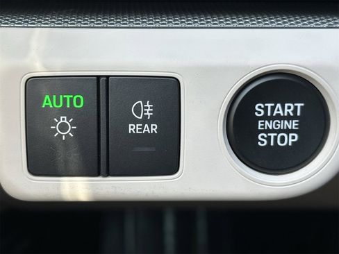 New 2026 Porsche Panamera 4 image 28