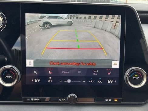 Used 2024 Lexus RX 350 FWD w/ Technology Package image 22