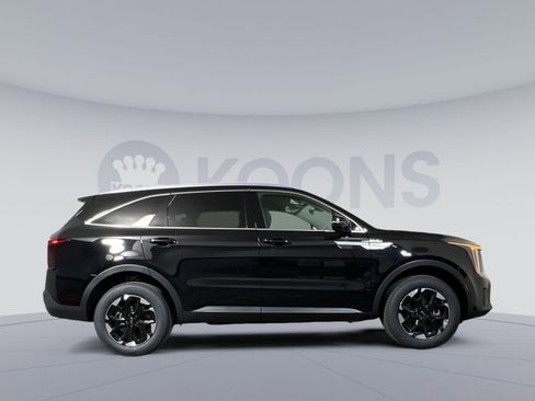 New 2026 Kia Sorento S image 7