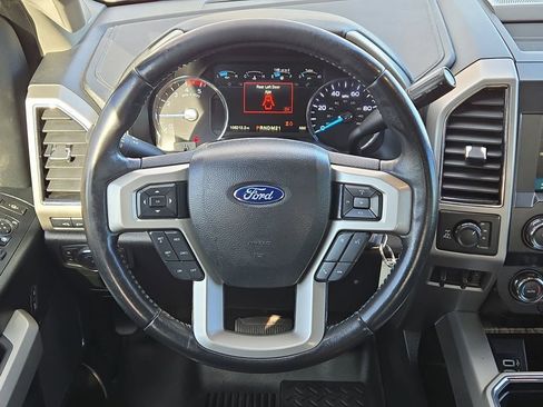 Used 2019 Ford F250 Lariat w/ Chrome Package image 23