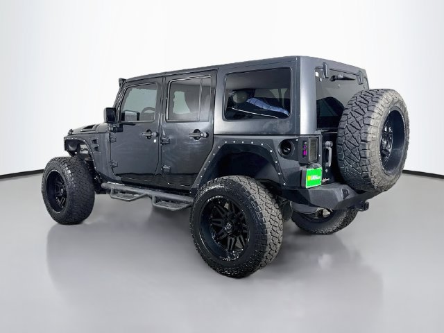 Used 2018 Jeep Wrangler Unlimited Rubicon w/ Cold Weather Group AWD/4WD image 7