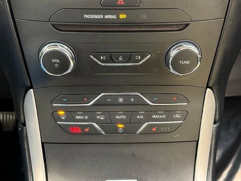 Used 2016 Ford Edge SEL w/ Equipment Group 201A image 35