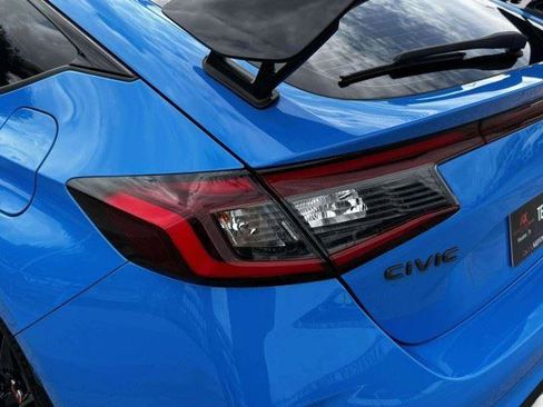 Used 2023 Honda Civic Type R image 16