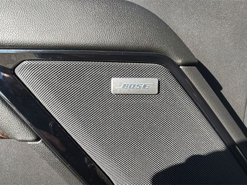 Used 2024 GMC Sierra 1500 AT4 w/ Technology Package image 10