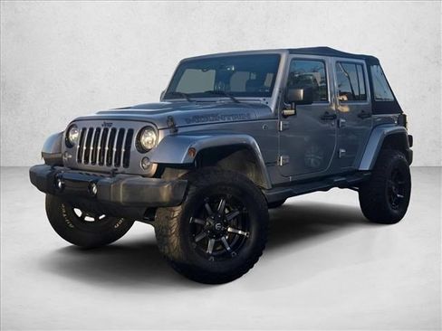 Used 2017 Jeep Wrangler Unlimited Sahara image 1
