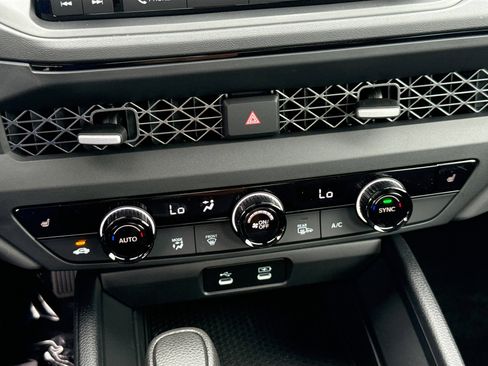 New 2025 Honda Accord SE image 12