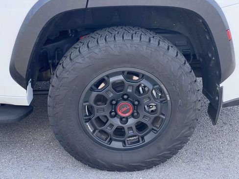 Used 2023 Toyota Sequoia TRD Pro AWD/4WD image 43