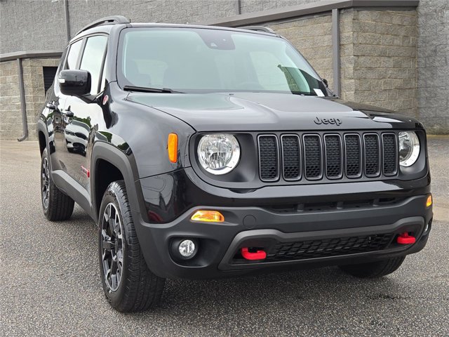 Used 2023 Jeep Renegade Trailhawk AWD/4WD image 16