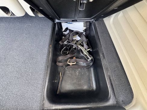 Used 2016 Dodge Grand Caravan SE w/ Quick Order Package 29E SE FWD image 19