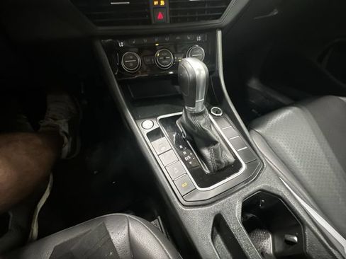 Used 2019 Volkswagen Jetta SE FWD image 27
