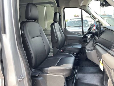 New 2026 Ford Transit 250 148 Medium Roof Extended AWD image 21