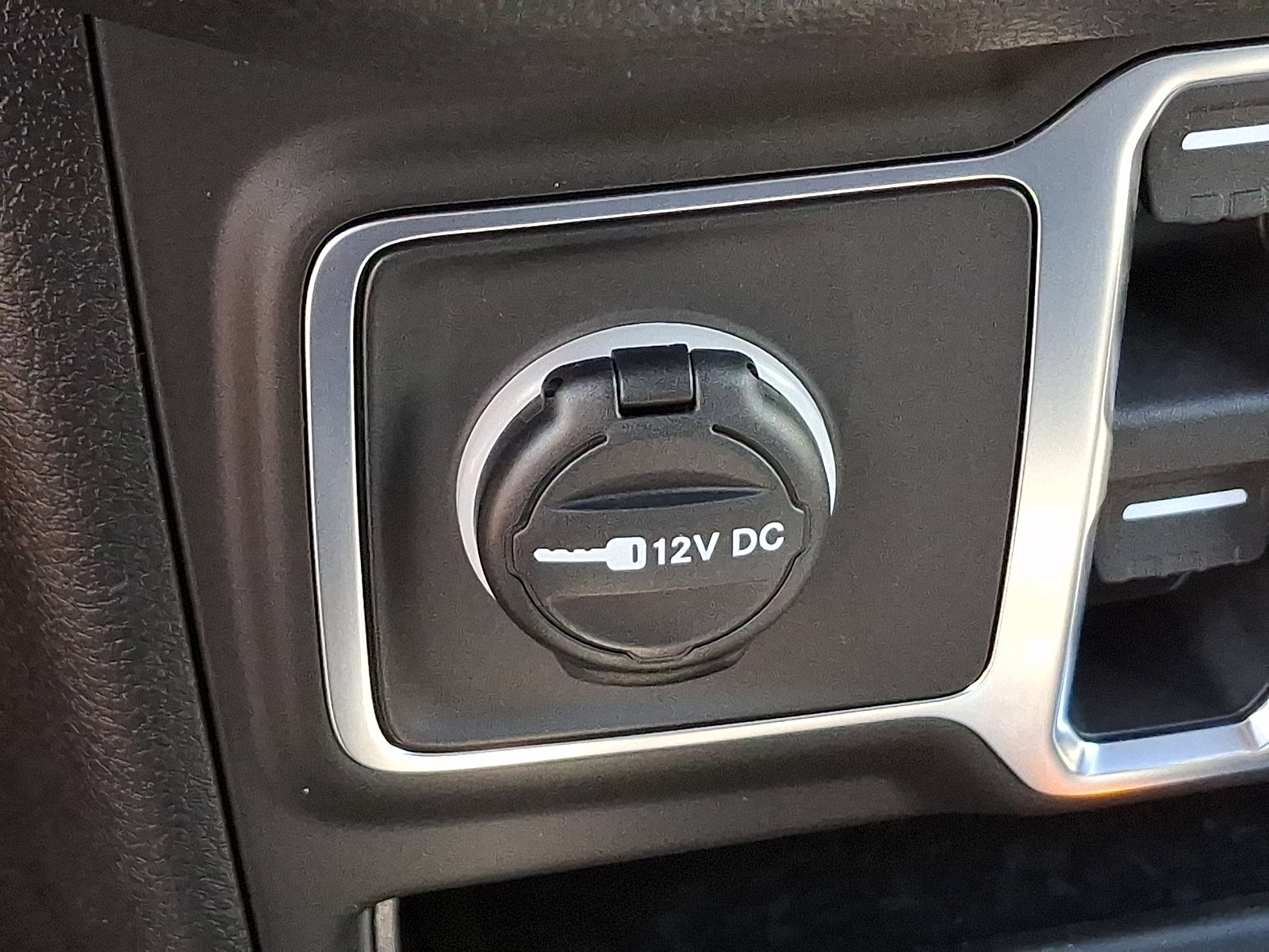 New 2026 Jeep Wrangler Unlimited Sport AWD/4WD image 14