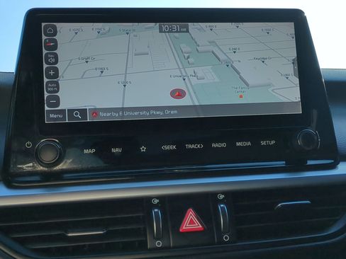 Used 2023 Kia Forte GT-Line image 29